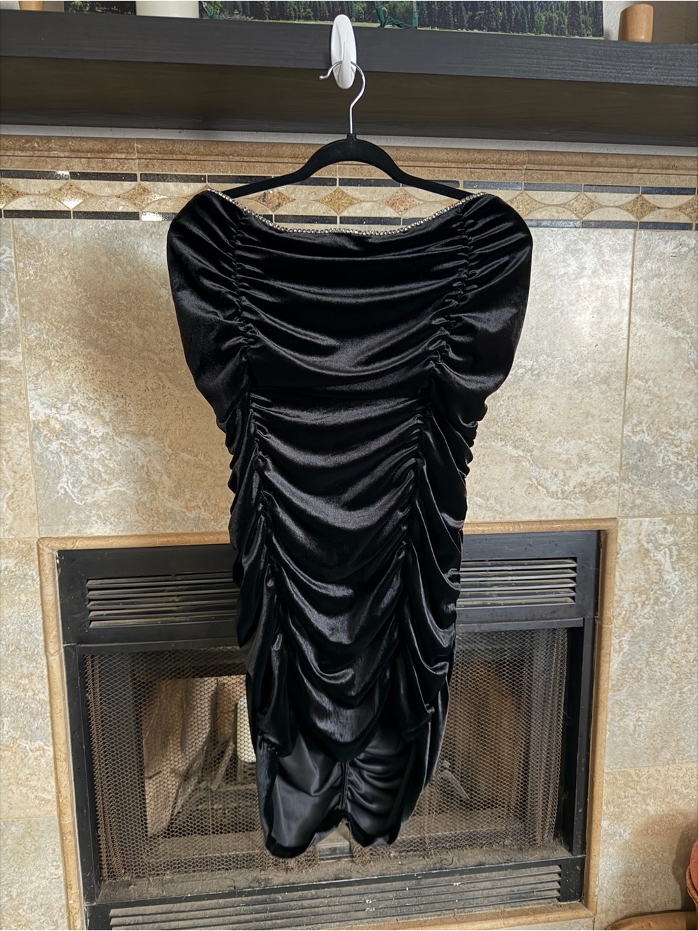 Fashion Nova Black Strapless Ruched Velvet Bodycon Dress - Picture 4 of 10